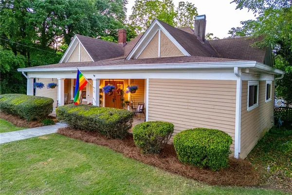 $499,999 | 410 Cedar Street, Carrollton, GA 30117