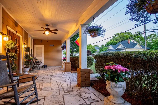 $499,999 | 410 Cedar Street, Carrollton, GA 30117