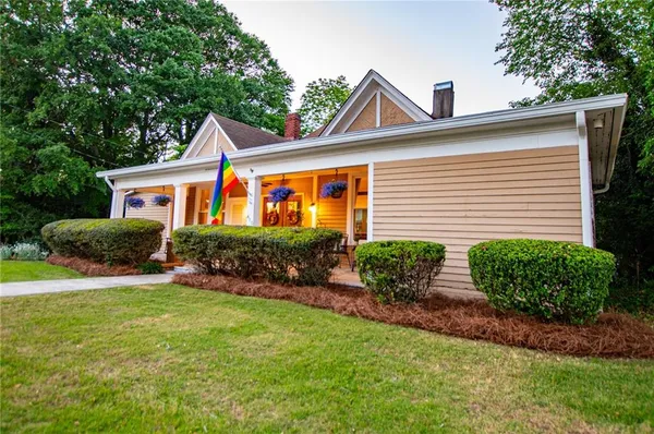 $499,999 | 410 Cedar Street, Carrollton, GA 30117