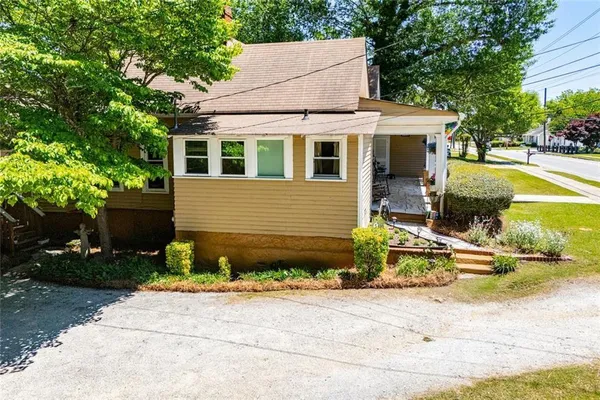 $499,999 | 410 Cedar Street, Carrollton, GA 30117