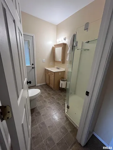 $195,000 | 439 North Howard Street, Du Quoin, IL 62832