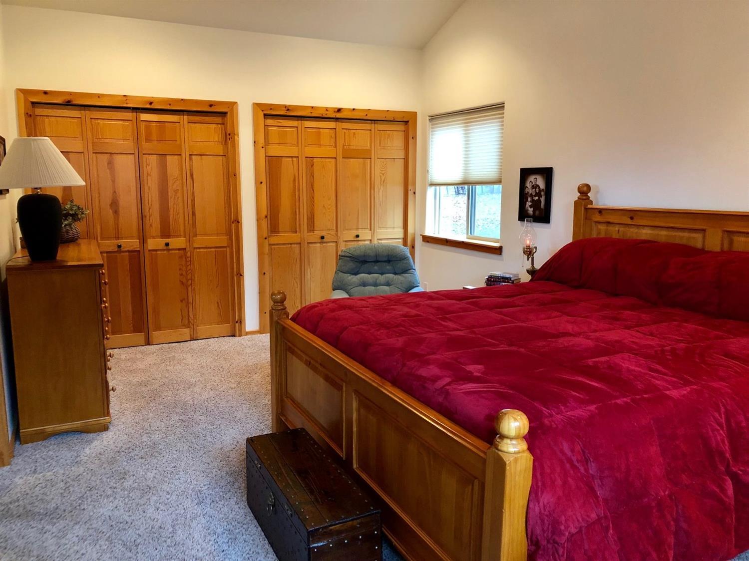 280 Rene Drive Shady Cove, OR 97539 - Photo 10 of 25 Additional Photo
