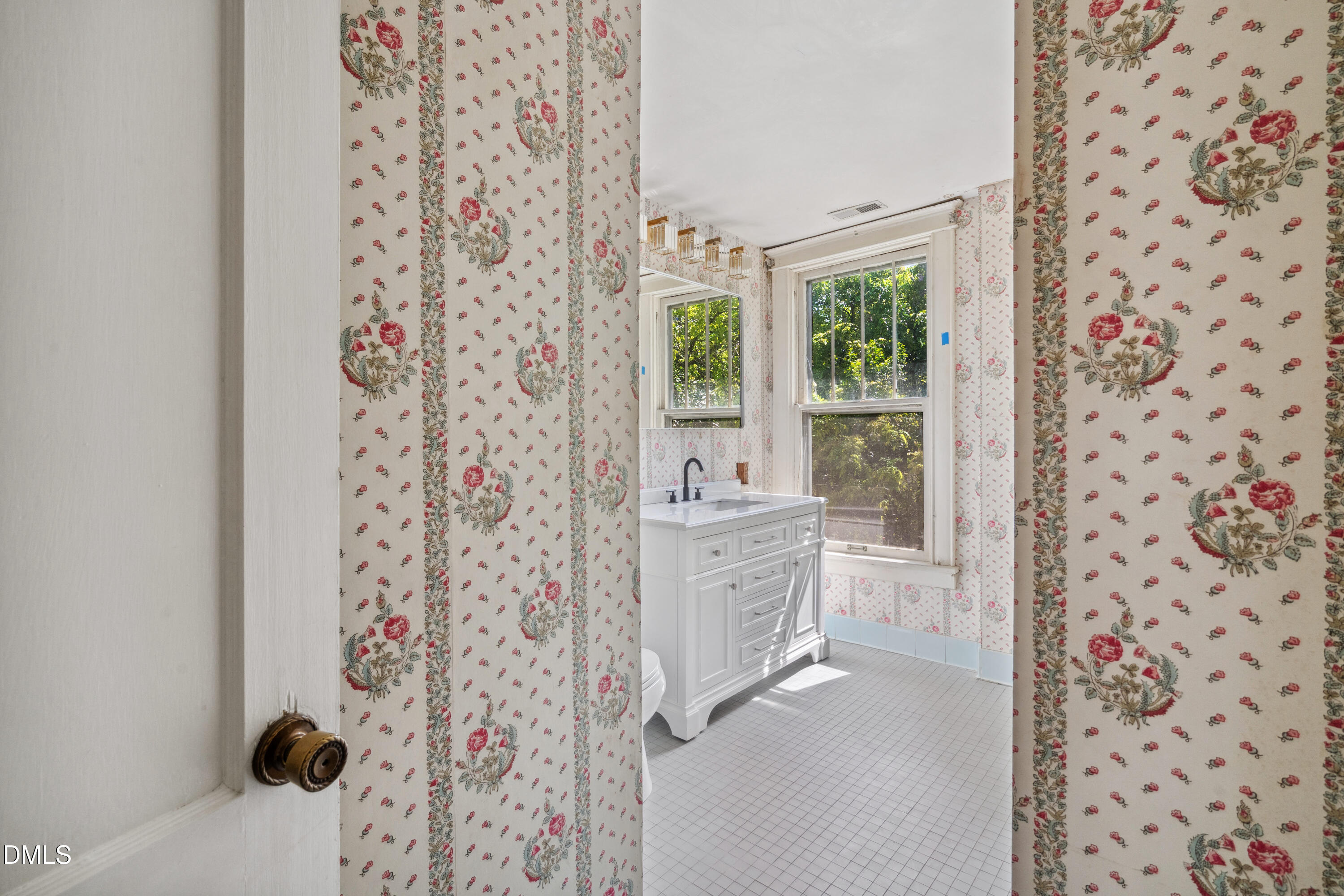 116 Hawthorne Road Raleigh, NC 27605 - Photo 28 of 61 DSC09825