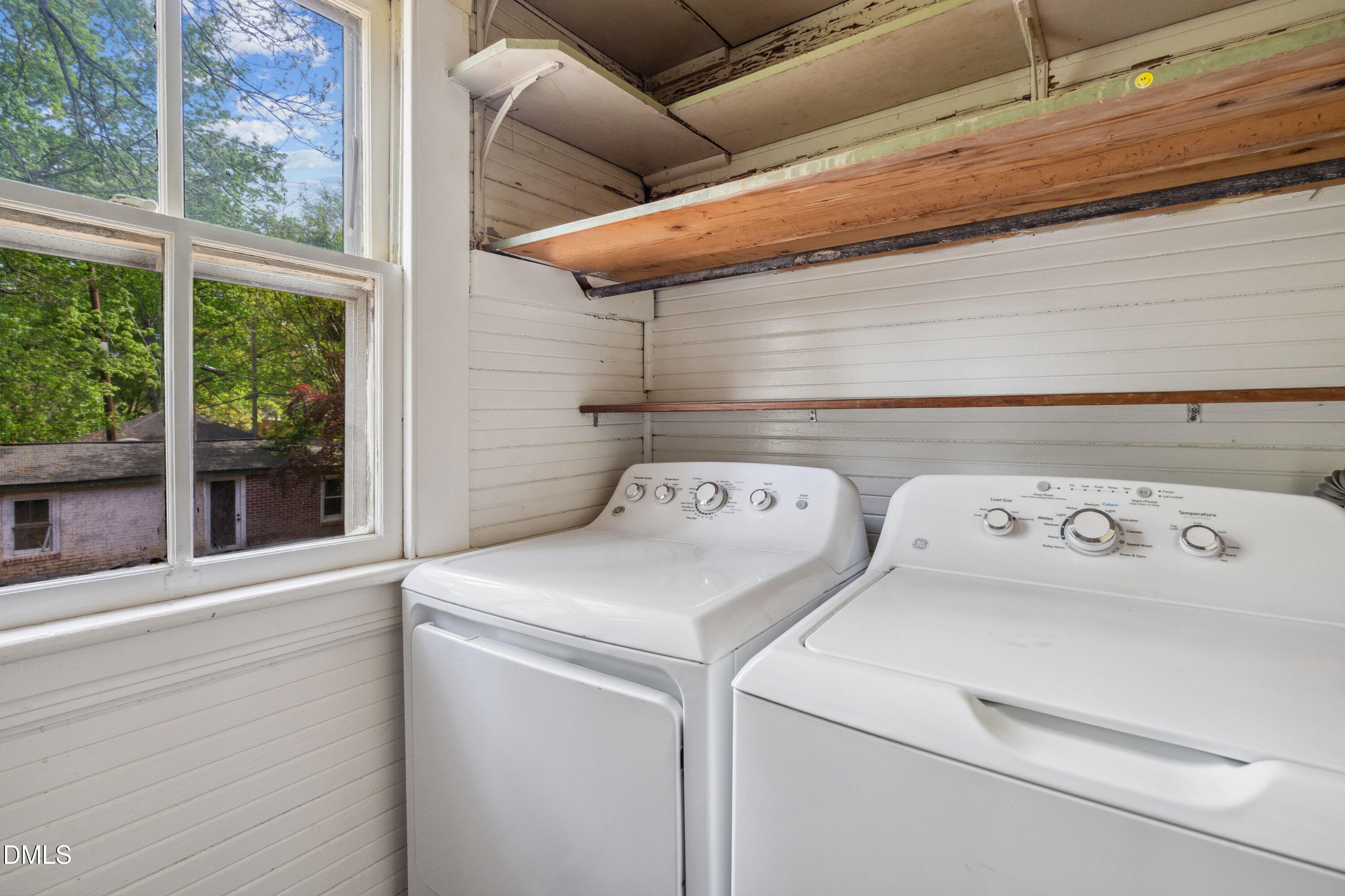 116 Hawthorne Road Raleigh, NC 27605 - Photo 45 of 61 a utility room with dryer and washer