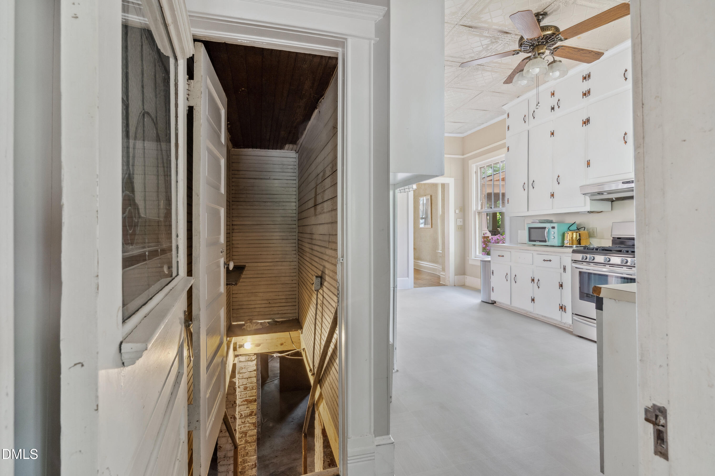 116 Hawthorne Road Raleigh, NC 27605 - Photo 51 of 61 DSC09735