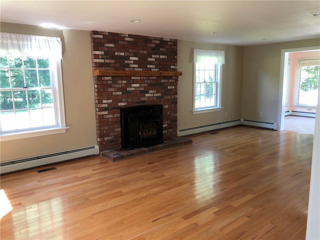 800 Knibb Road Burrillville, RI 02859 - Photo 18 of 40 Gallery Image 18