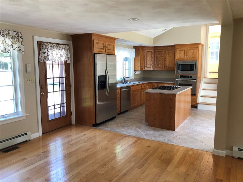 800 Knibb Road Burrillville, RI 02859 - Photo 7 of 40 Gallery Image 7