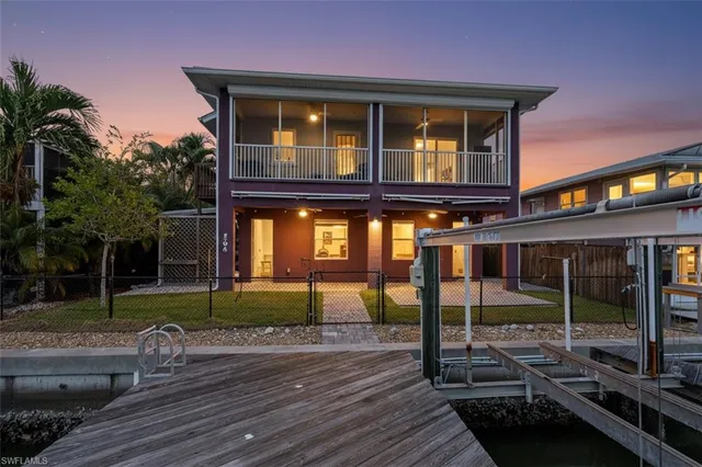 $1,299,000 | 566 Coconut Avenue, Goodland, FL 34140