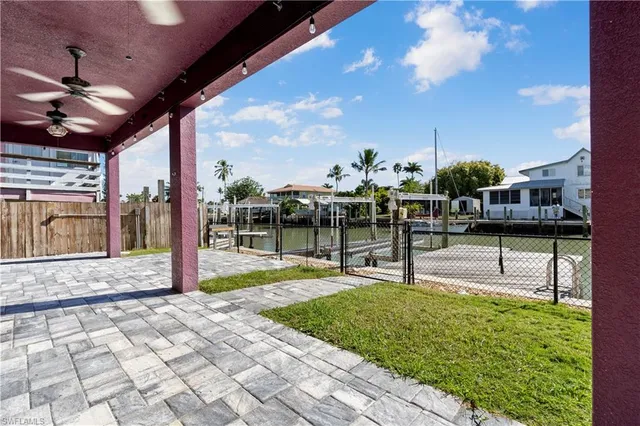 $1,299,000 | 566 Coconut Avenue, Goodland, FL 34140