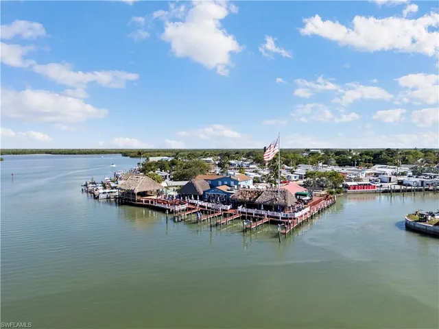 $1,299,000 | 566 Coconut Avenue, Goodland, FL 34140