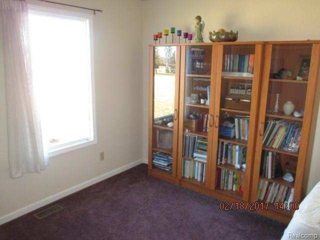 5021 Stewart Road Lapeer, MI 48446 - Photo 32 of 49 IMG_4351.JPG