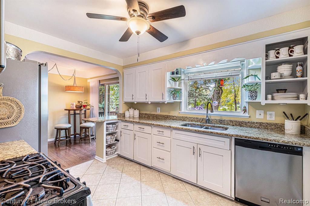 3380 North Branch Road North Branch, MI 48461 - Photo 9 of 20 Gallery Image 9
