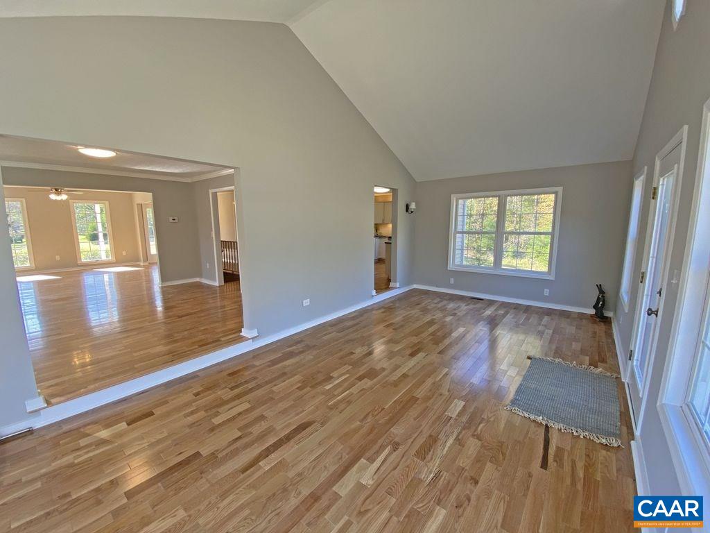 380 Mountain Road Afton, VA 22920 - Photo 9 of 28 Gallery Image 9