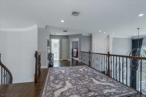 $1,825,000 | 12 Beacon Hill Drive, Chester, NJ 07930