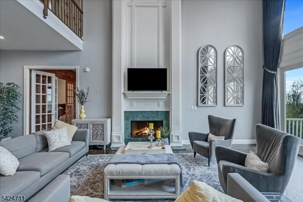 $1,825,000 | 12 Beacon Hill Drive, Chester, NJ 07930
