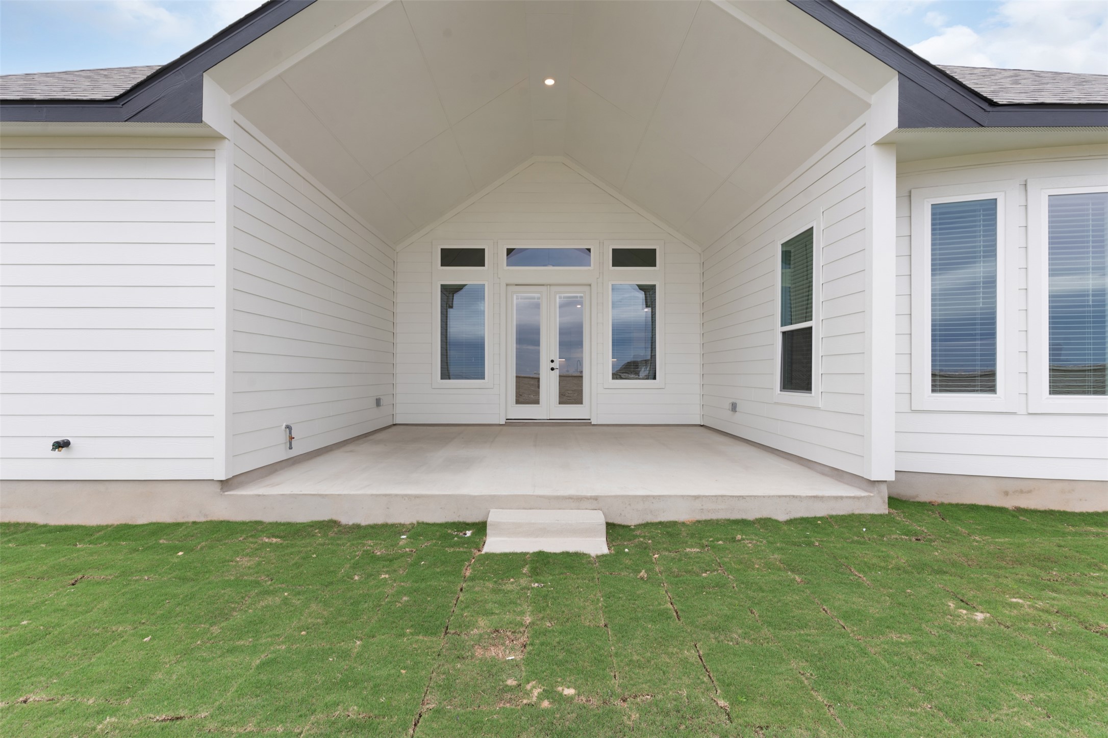 2212 Tobiano Trace Georgetown, TX 78633 - Photo 25 of 26 a view of outdoor space yard and porch