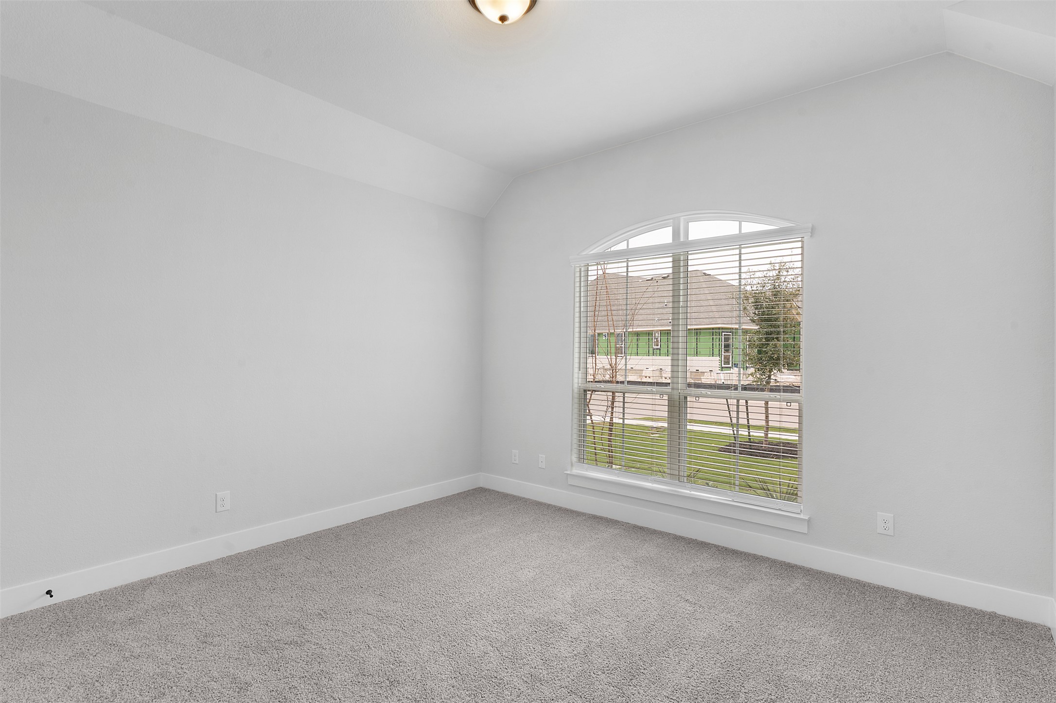 2212 Tobiano Trace Georgetown, TX 78633 - Photo 4 of 26 an empty room with a window