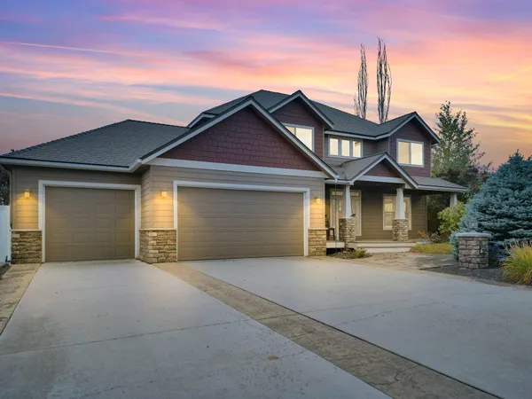 $849,999 | 20306 East Happy Trails Lane, Otis Orchards, WA 99027
