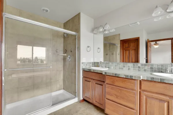 $849,999 | 20306 East Happy Trails Lane, Otis Orchards, WA 99027