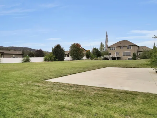 $849,999 | 20306 East Happy Trails Lane, Otis Orchards, WA 99027