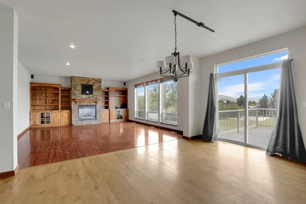 $849,999 | 20306 East Happy Trails Lane, Otis Orchards, WA 99027