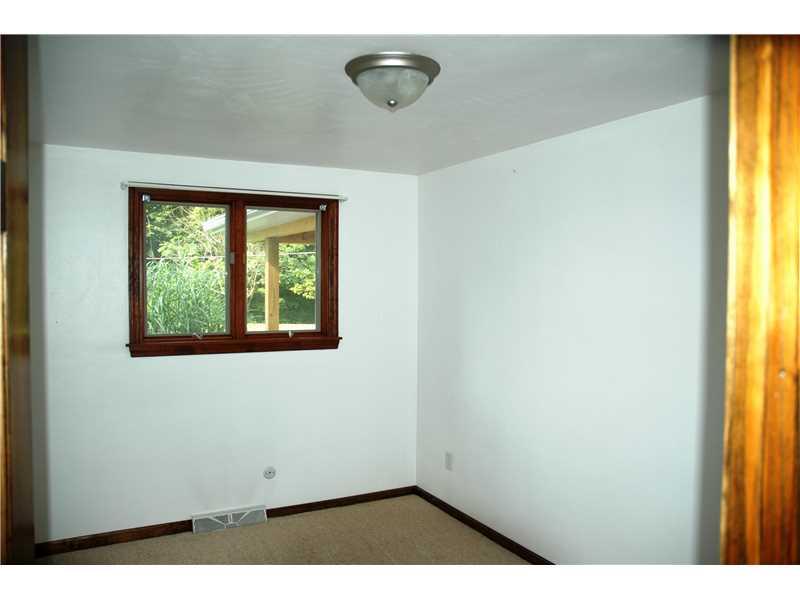 21 Profio Road McDonald, PA 15057 - Photo 5 of 12 Bedroom.