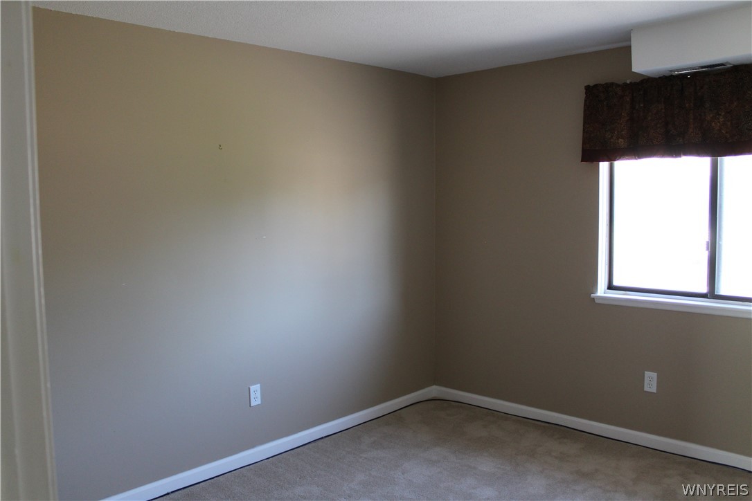 3948 Ridge Lea Road, Unit D Amherst, NY 14228 - Photo 14 of 24