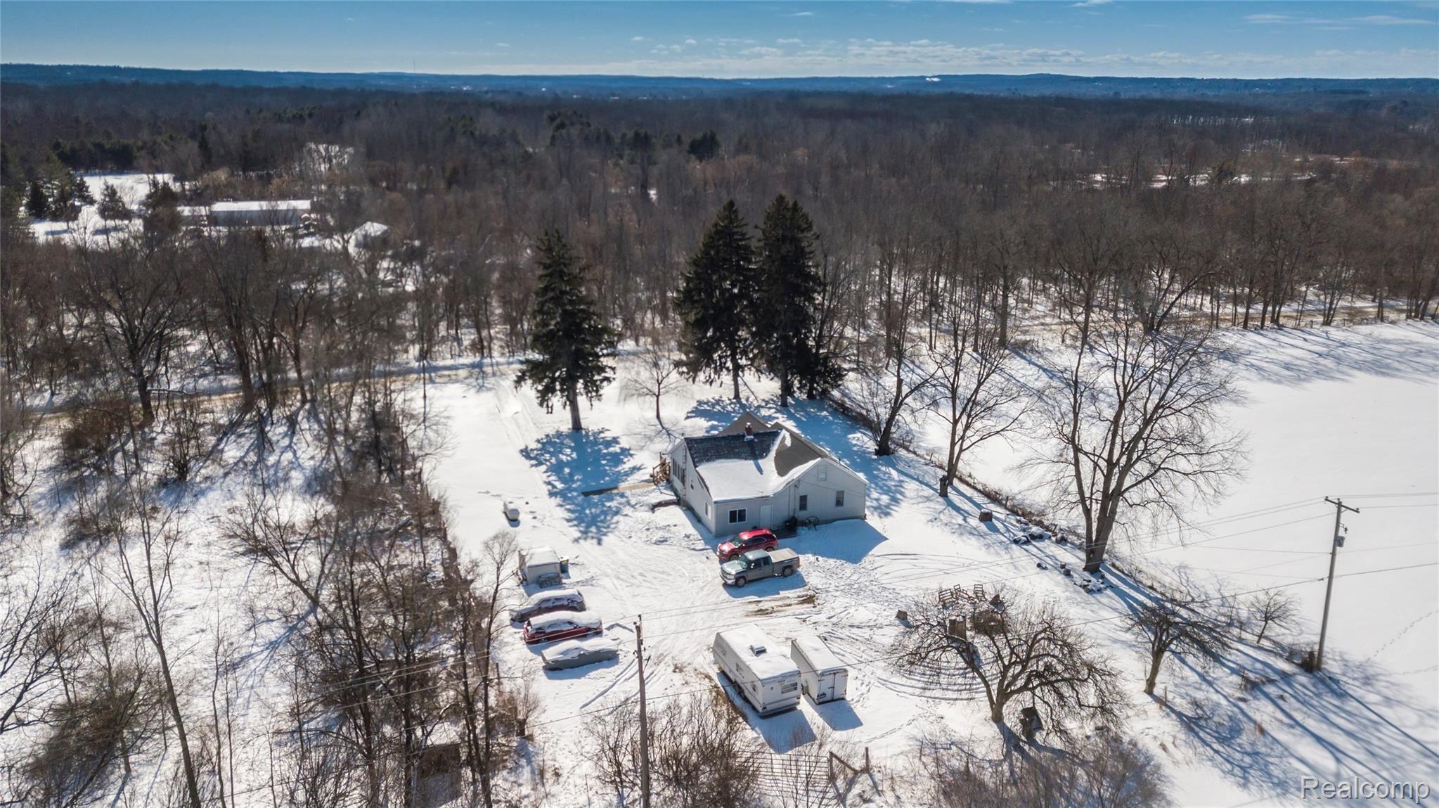 2191 Tinsman Road Fenton, MI 48430 - Photo 27 of 27 2191 Tinsman Rd, Fenton, MI-32-FULL.jpg