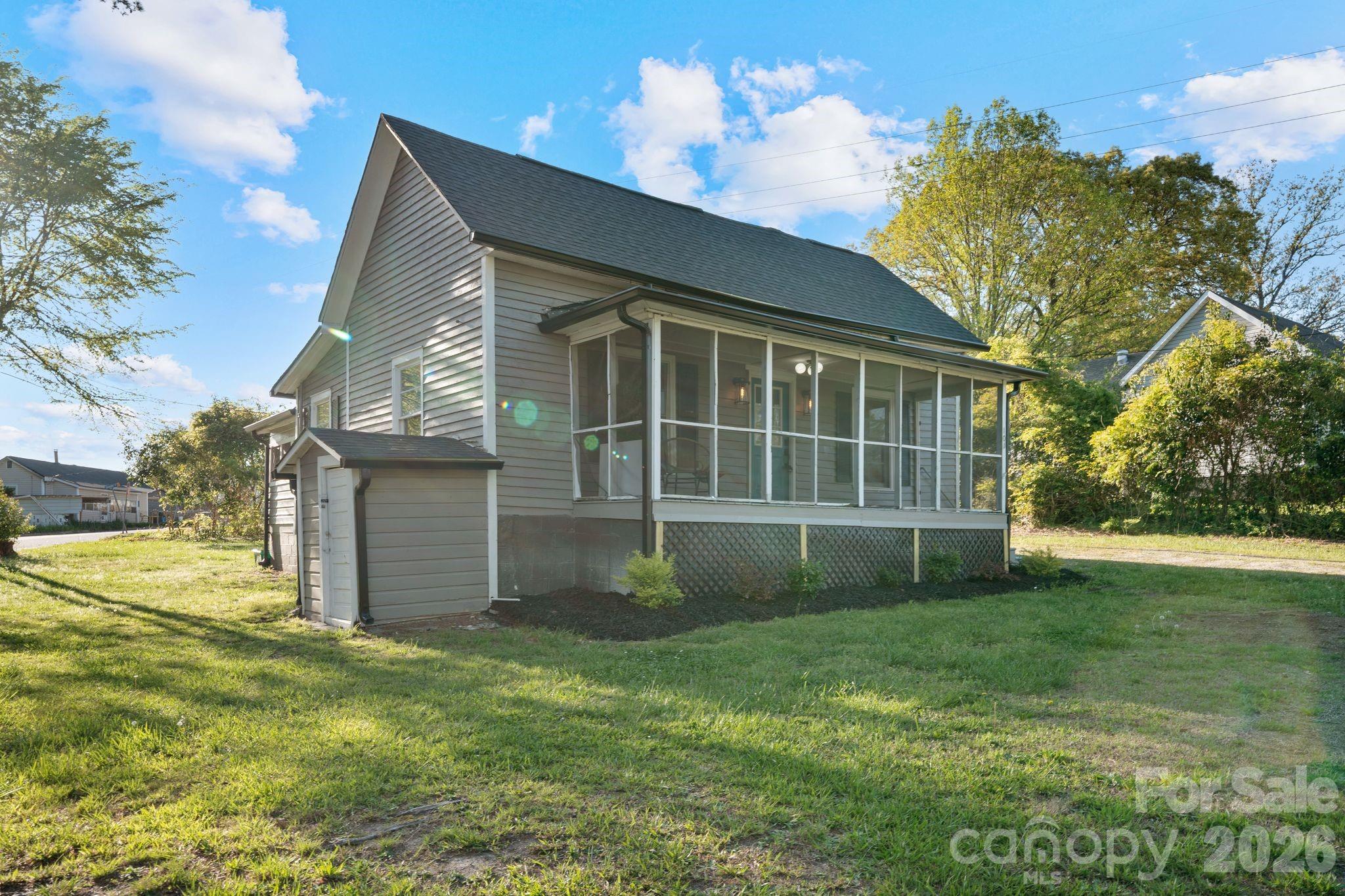 101 Fairview Street Clover, SC 29710 - Photo 26 of 33