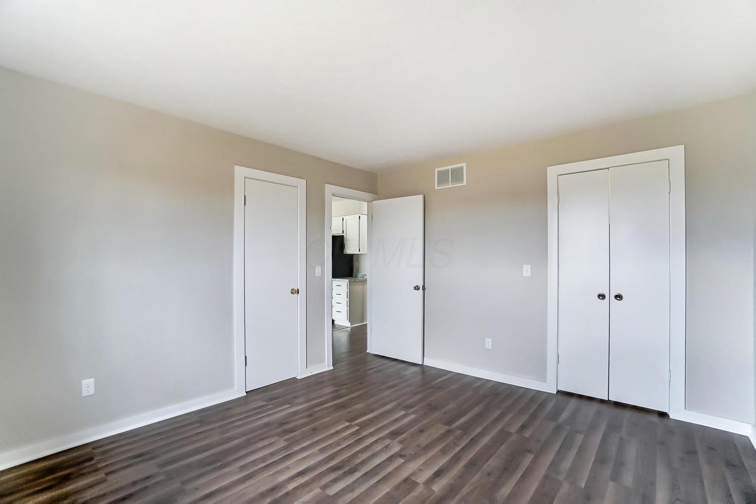 8036 Smoky Row Road Powell, OH 43065 - Photo 10 of 21 Gallery Image 10