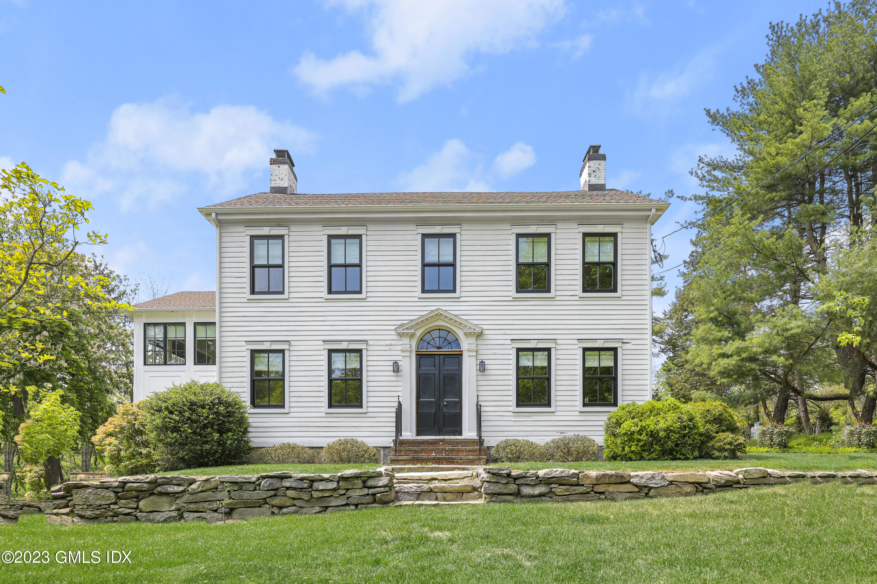 276 East Middle Patent Road Greenwich, CT 06831 - Photo 2 of 25 276 E Middle Patent Rd-print-053-050-057