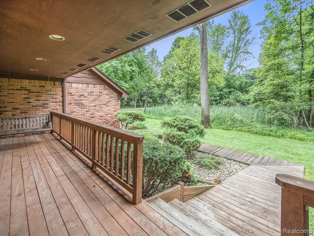 3550 Winter Creek Road Rochester Hills, MI 48307 - Photo 22 of 28