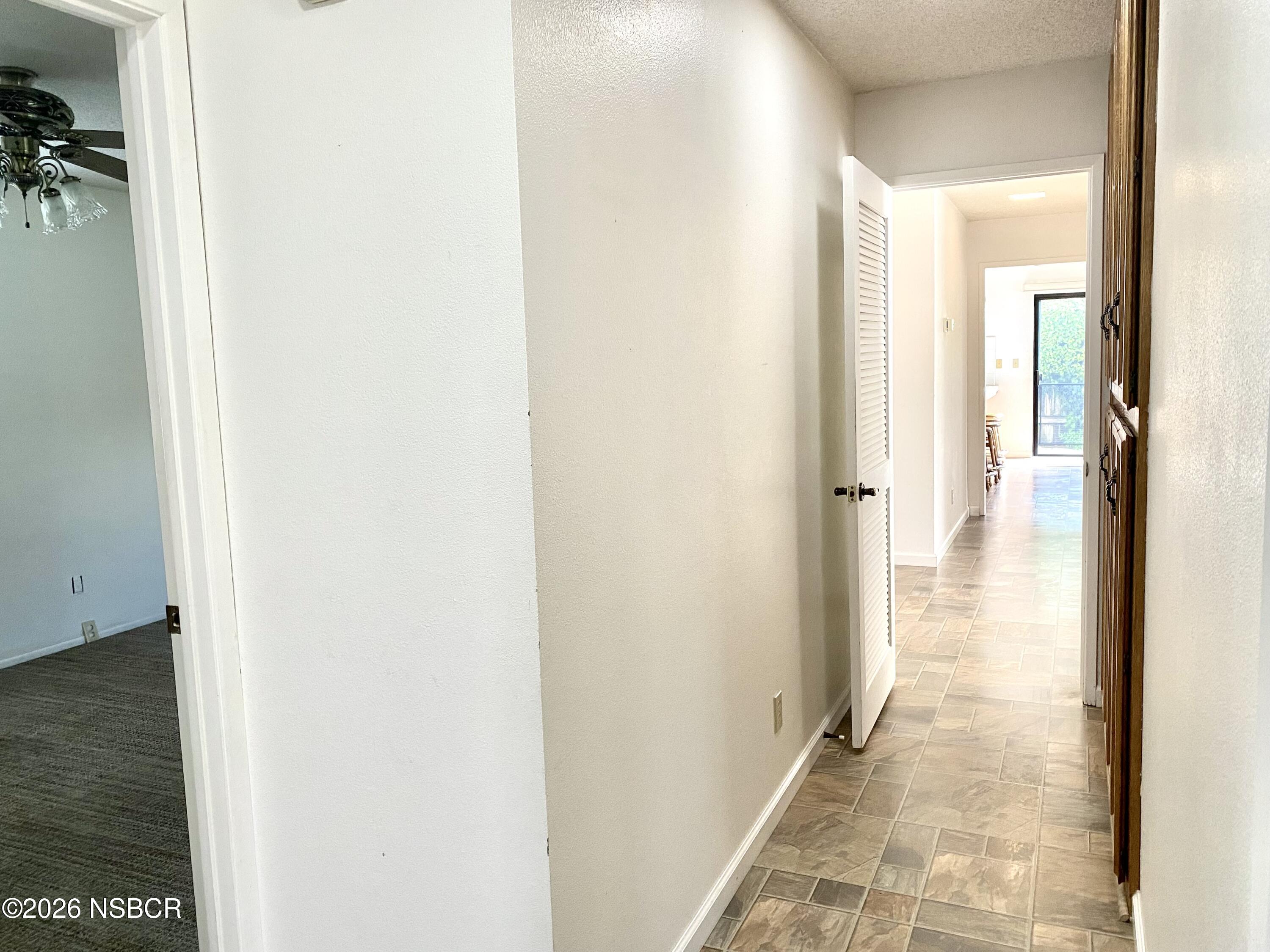 106 Galaxy Way Lompoc, CA 93436 - Photo 38 of 44 Hallway