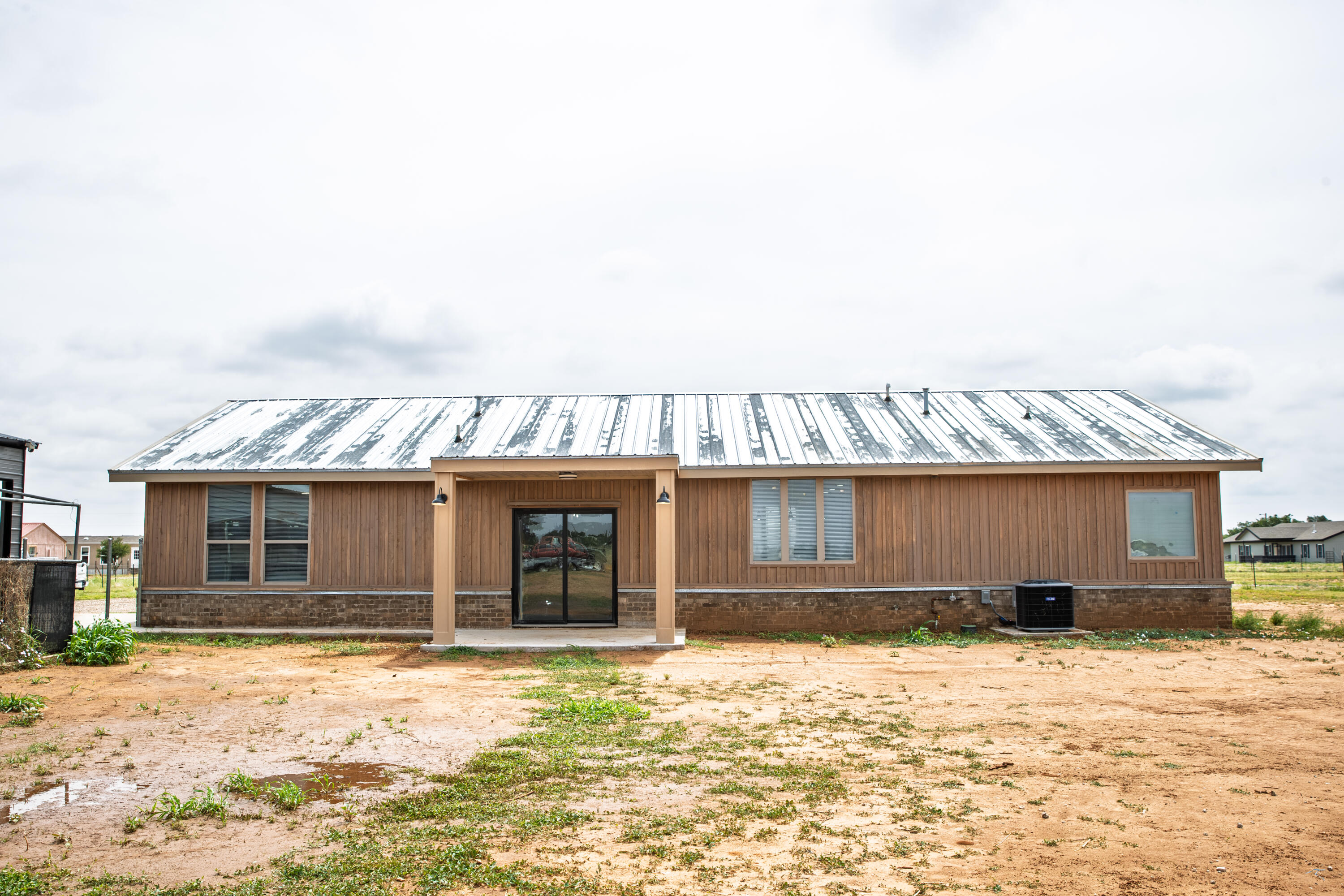 8233 County Road 6440 Lubbock, TX 79416 - Photo 20 of 25 back of house