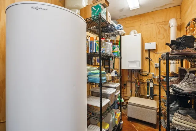 a view of a house with swimming pool