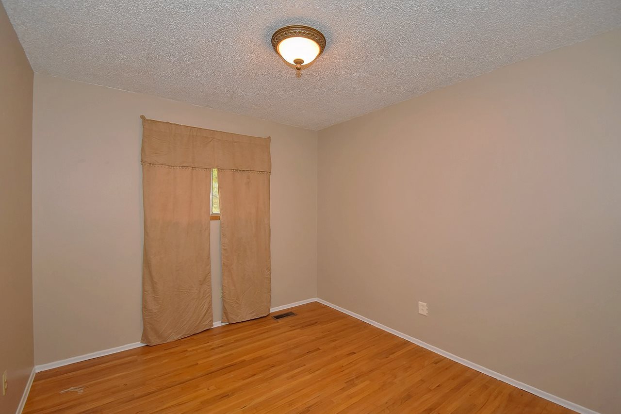 17822 North Michael Road Colbert, WA 99005 - Photo 13 of 20
