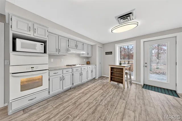 $500,000 | 17494 Hickory Lick Road, Wright City, MO 63390