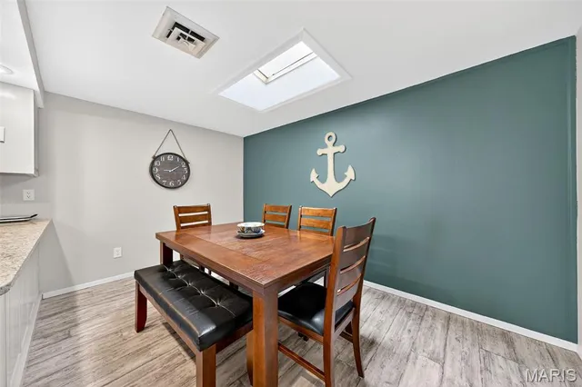 $500,000 | 17494 Hickory Lick Road, Wright City, MO 63390