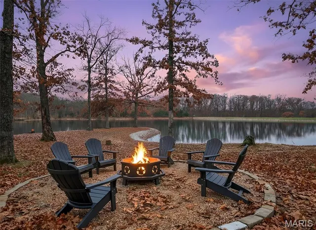 $500,000 | 17494 Hickory Lick Road, Wright City, MO 63390