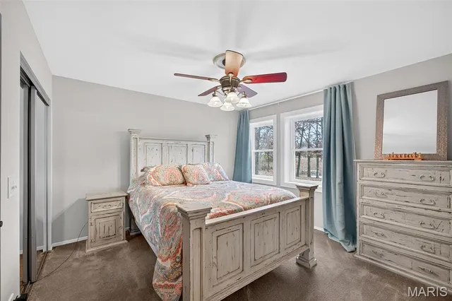 $500,000 | 17494 Hickory Lick Road, Wright City, MO 63390