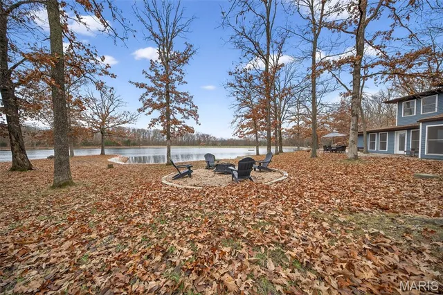 $500,000 | 17494 Hickory Lick Road, Wright City, MO 63390