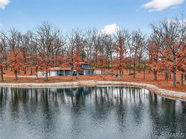 $500,000 | 17494 Hickory Lick Road, Wright City, MO 63390