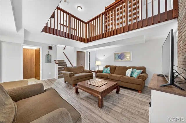 $500,000 | 17494 Hickory Lick Road, Wright City, MO 63390