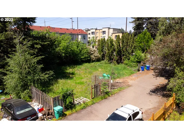 $349,900 | 17310 East Burnside Street, Portland, OR 97233