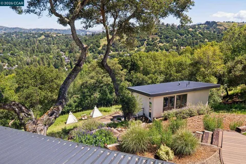 $3,988,000 | 205 Crestview Drive, Orinda, CA 94563
