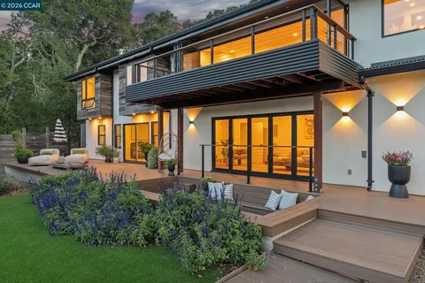 $3,988,000 | 205 Crestview Drive, Orinda, CA 94563