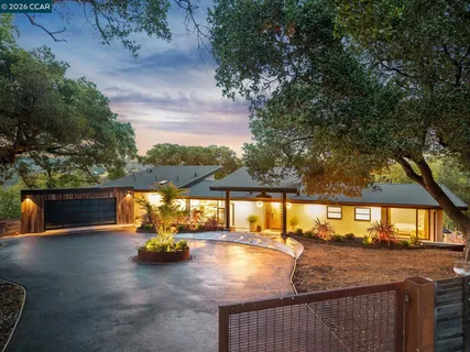 $3,988,000 | 205 Crestview Drive, Orinda, CA 94563