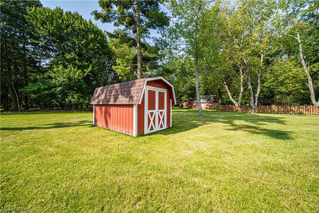 5990 Highland Road Cleveland, OH 44143 - Photo 7 of 33