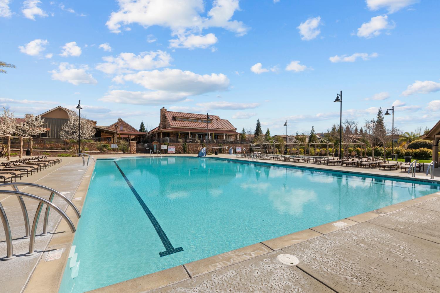 1528 Rpd Fls Lane Rocklin, CA 95765 - Photo 49 of 53