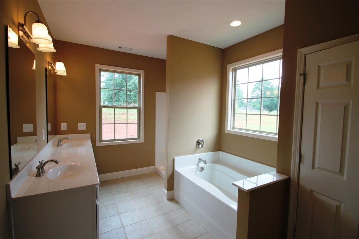 272 Terrace View Way Seneca, SC 29678 - Photo 13 of 16